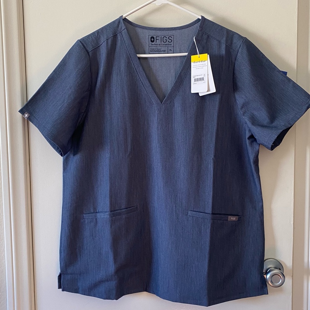 Figs Casma‎ Gray Scrub Top, XL